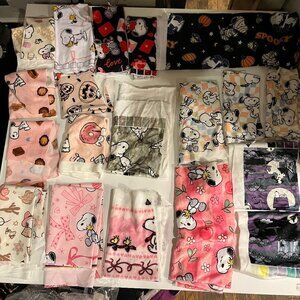 19 pc snoopy upcycled scrap fabric - bundle 4